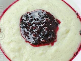 Griș cu lapte si dulceață