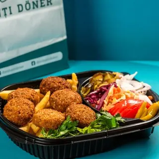 Falafel la farfurie