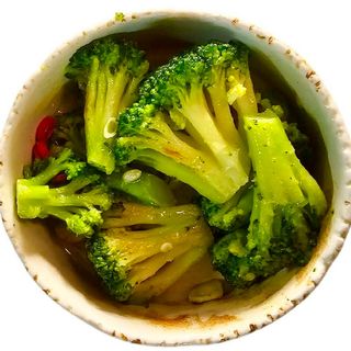 Sote de broccoli