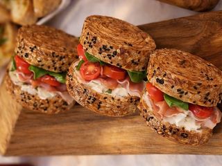 NEW YORK Rolls Sadvichi