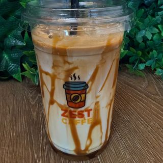 Caramel iced latte