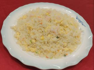 Orez mic cu pui鸡肉炒饭(小份)
