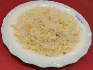 Orez prajit mic cu ou蛋炒饭(小份)