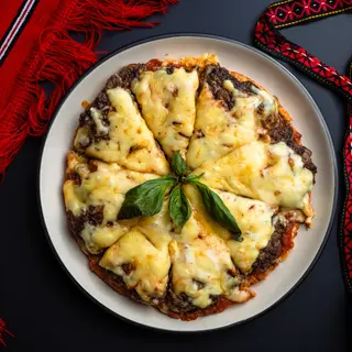 Pizza Plescavita Quatro Formaggi