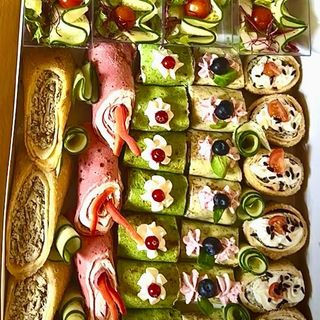 CLATITE-BOX-sunt necesare 3 ore pentru a onora comanda