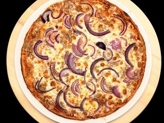 Pizza Tonno e Cipolla Ø32cm