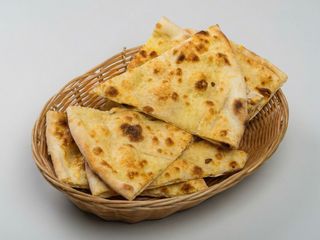 Focaccia cu parmezan