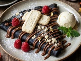 Clatita cu Nutella si biscuiti