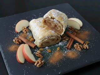 Plăcintă de mere cu scorțișoară