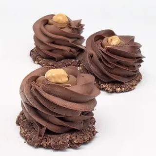 Crocant cu alune de padure si caramel