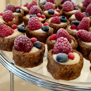 Tarta cu vanilie si fructe
