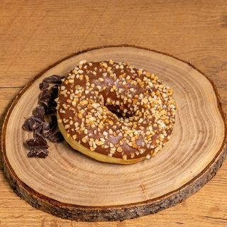 Gogoasa cu alune & ciocolata