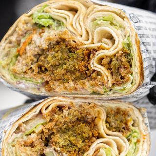 Shaorma Falafel + 1 portie de cartofi