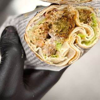2 Wrap Falafel +1 portie cartofi pai