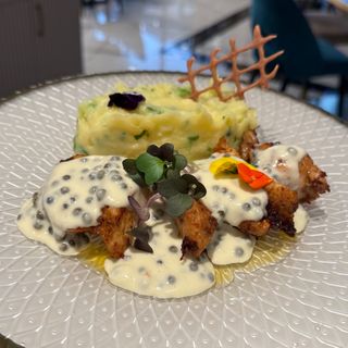 Deliciul toamnei - curcan la tigaie, piure aromatizat si sos