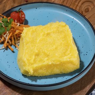 Mamaliga cu cimbrisor si parmezan