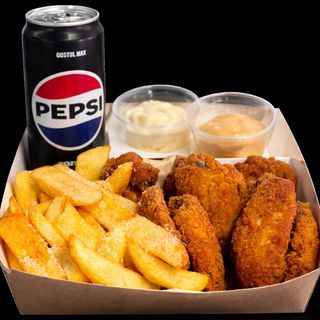 Wings & Stakehouse Box – Festinul Crocant (645g + Băutură)