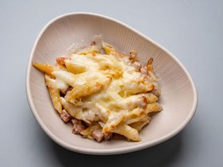 Penne cu sunca si smantana 300 g
