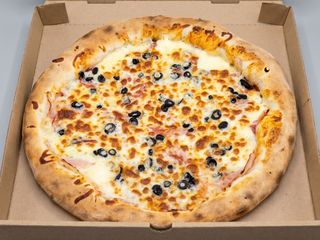 Pizza Capricioasa Ø 32cm