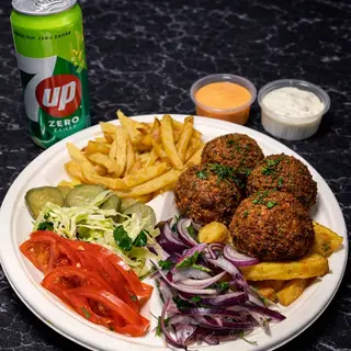 MENIU FALAFEL CU SUC,SALATA SI CARTOFI