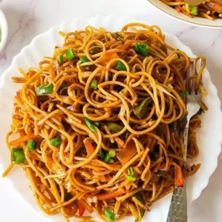 spaghetti cu legume