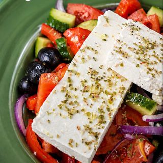 Salată grecească