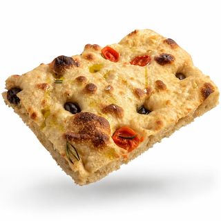 Focaccia rosii si masline - felie