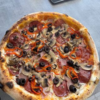 Pizza Casei  Ø32cm
