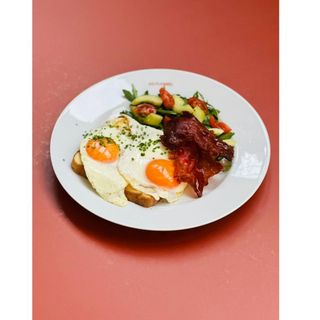 Fried eggs