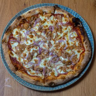 Pizza Tonno e Cipolla Ø32cm