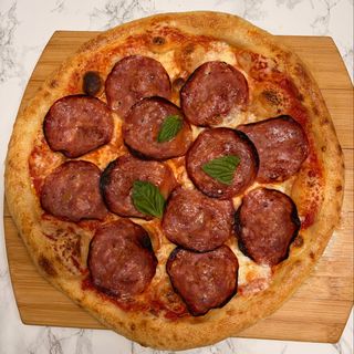 Pizza Salami Ø32cm