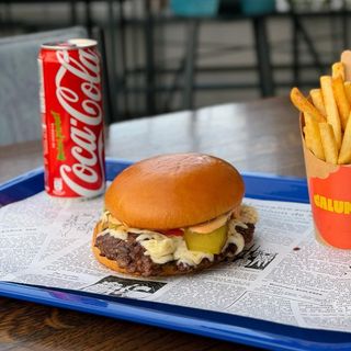 Cheeseburger clasic
