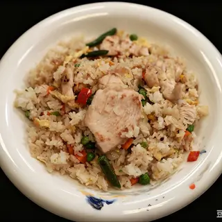 Orez cu Pui鸡肉炒饭