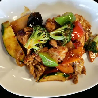 Pui în stil Sichuan 四川鸡