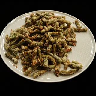 Fasole verde cu usturoi 干煸四季豆