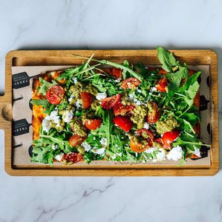 Pizza Tapo Di Capra