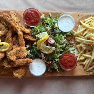 Platou Crispy pentru 3-4 Persoane