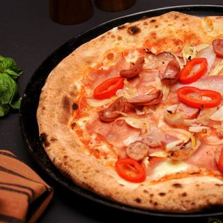 Pizza Taraneasca Ø32cm