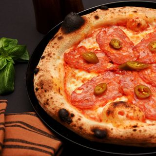 Pizza Diavola + Sos la alegere