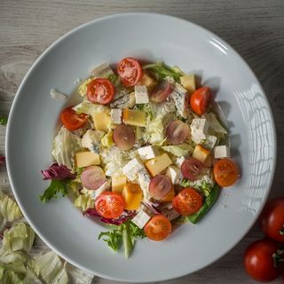 Quattro formaggi salad