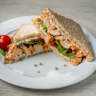 Chicken & spinach sandwich