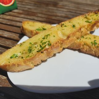 Garlic bread