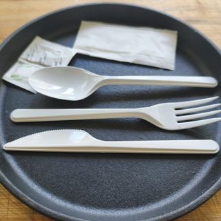Tacamuri, servetel, sare&piper