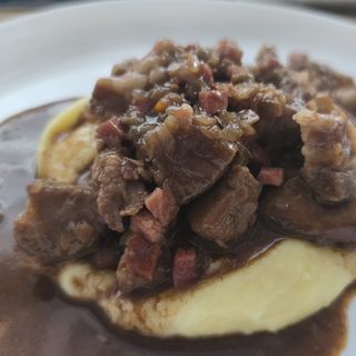 Bourguignon cu piure cremos de cartofi -470gr.