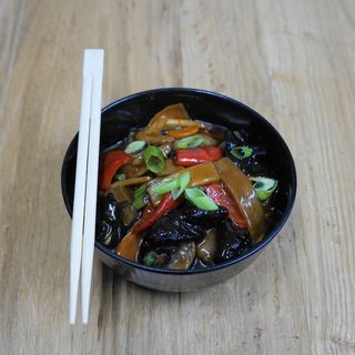 Legume în sos chinezesc