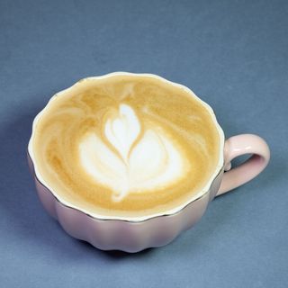 FLAT WHITE