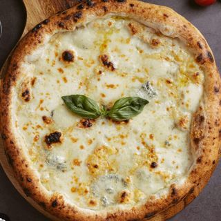 PIZZA QUATRO FORMAGGI 32CM/500G.