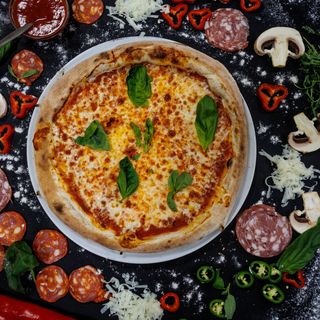 Pizza Margherita Ø 32cm