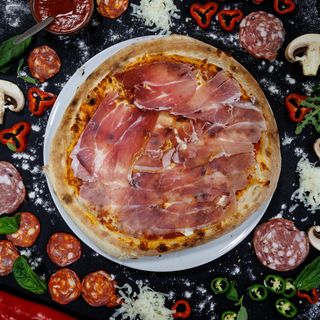 Pizza Qt Formaggi Prosciutto Crudo Party Ø 50cm