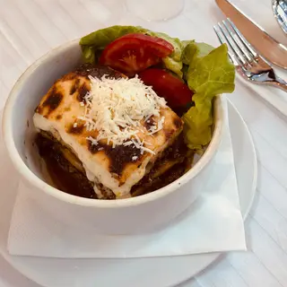 Mousaka Greceasca